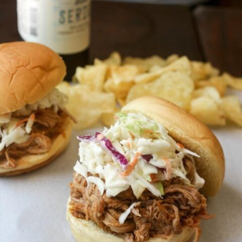 Slow Cooker Pulled Pork Sandwiches