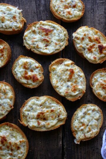 Spicy Cheese Crostini 28
