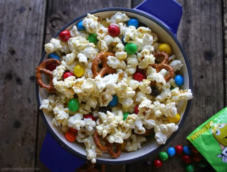M&M's Popcorn Snack Mix 1