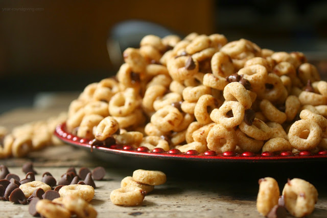 Hot Buttered Cheerios with Mini Chocolate Morsels 2