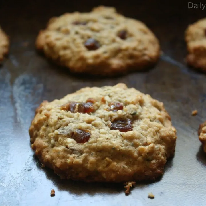 Hemp Seed and Medjool Date Cookies