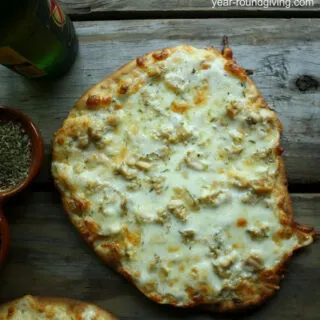 White Clam Flatbread Pizza
