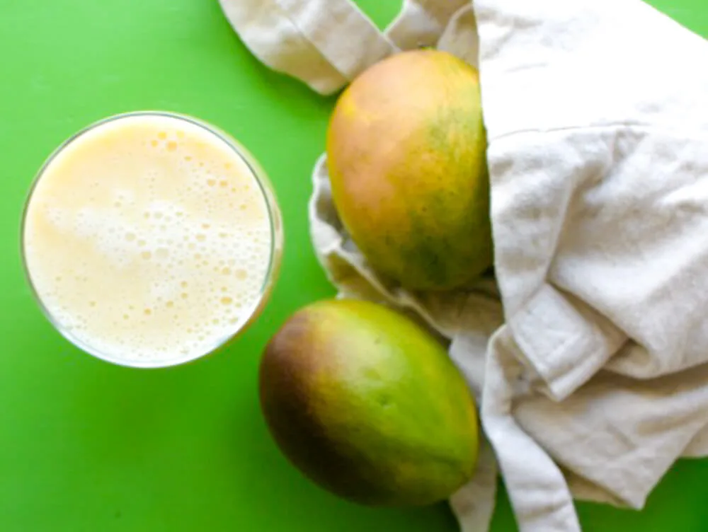 Mango Banana Smoothie