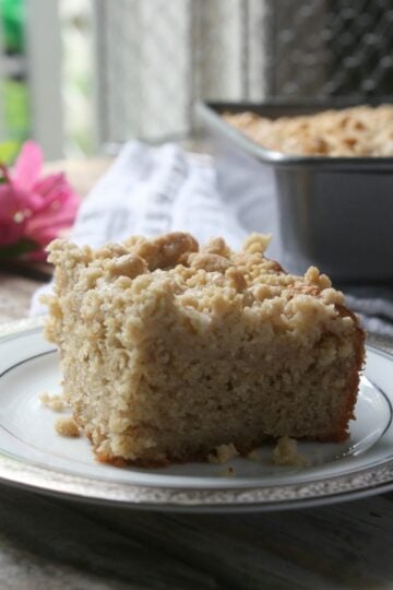 Banana Bread Coffee Cake 33