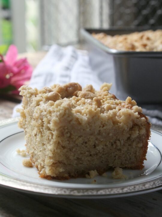 Banana Bread Coffee Cake - Daily Appetite