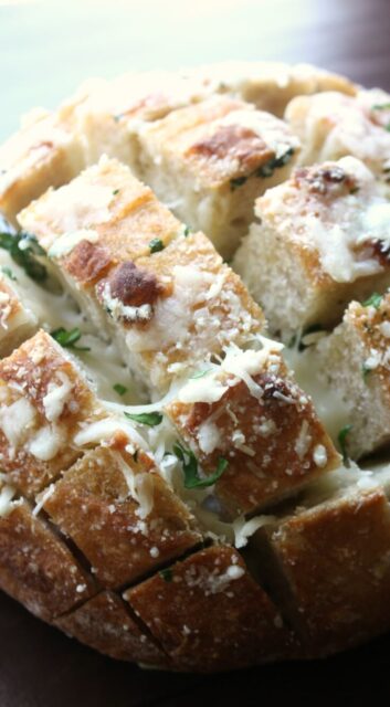 Cheesy Garlic Pull Apart Bread - Daily Appetite