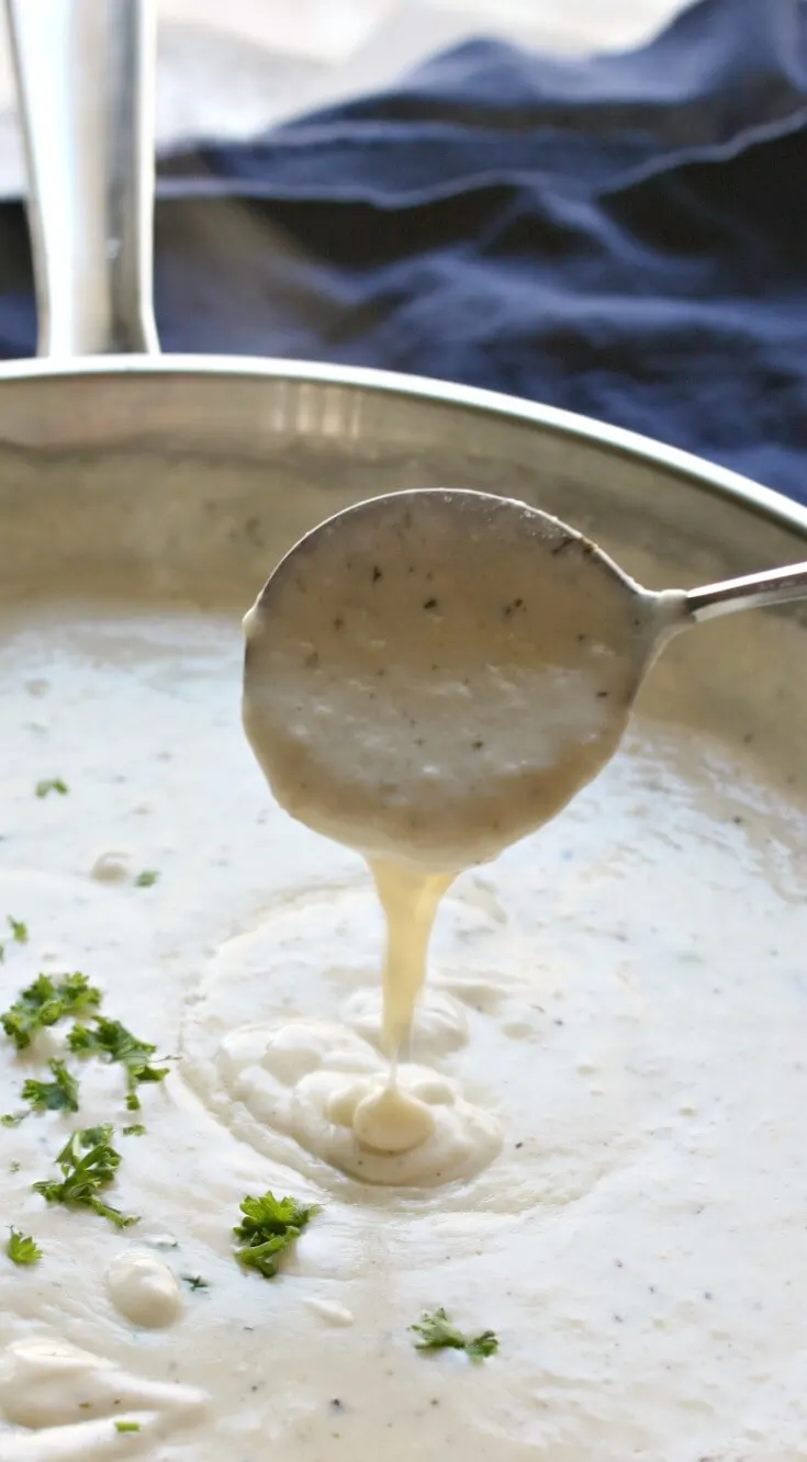 Best Garlic Alfredo Sauce Recipe. Rich, creamy, garlicky Alfredo sauce perfect over fettuccine noodles or as a dip with garlic bread. Make this for dinner. 