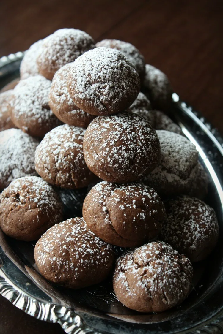 Skinny Chocolate Fudge Cookies. 2 SmartPoints