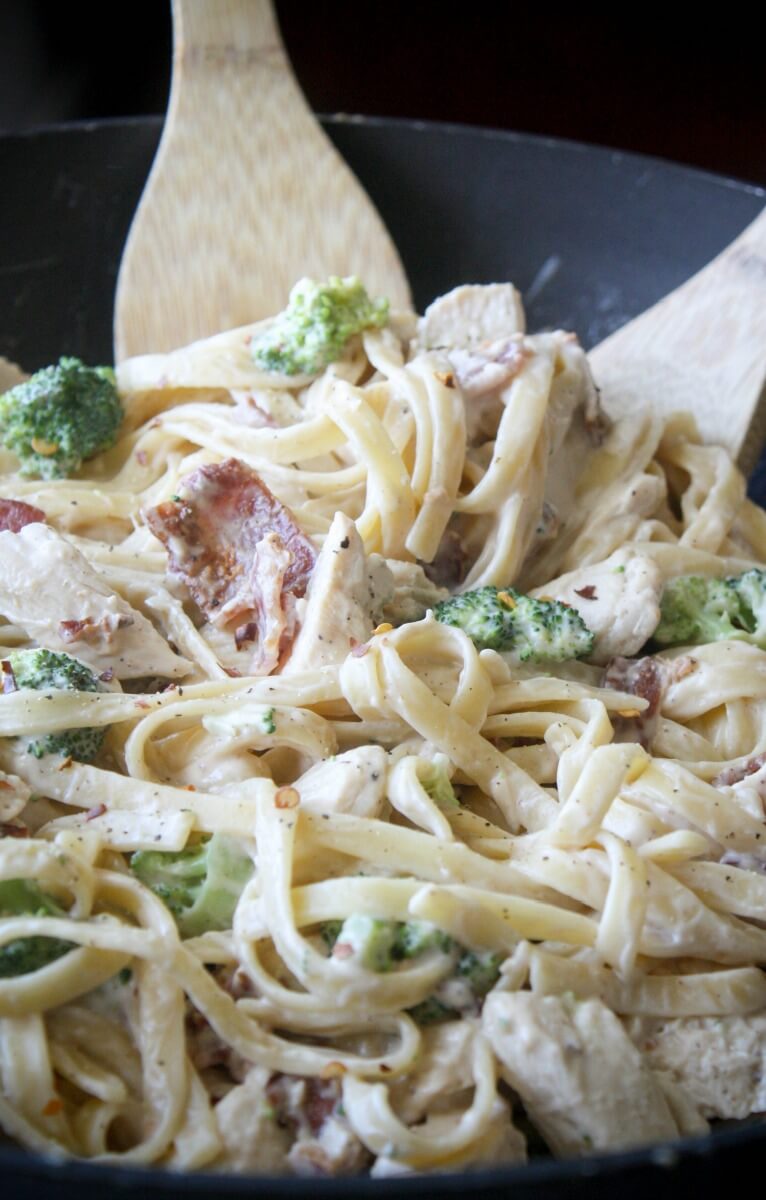 Chicken Bacon Alfredo with Broccoli Daily Appetite