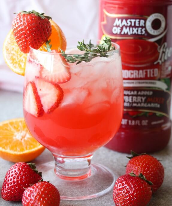 Prosecco Strawberry low calorie Cocktail