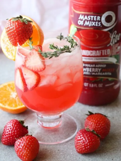 Prosecco Strawberry Cocktail 2