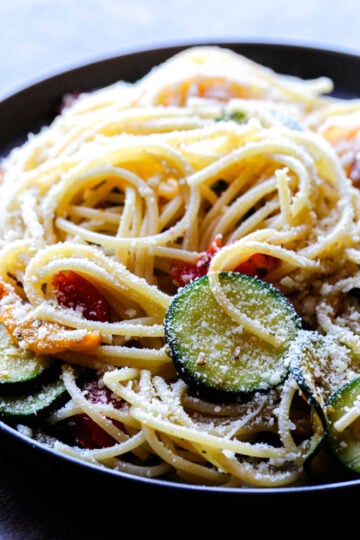 Spaghetti with Sauted Zucchini and Cherry Tomatoes