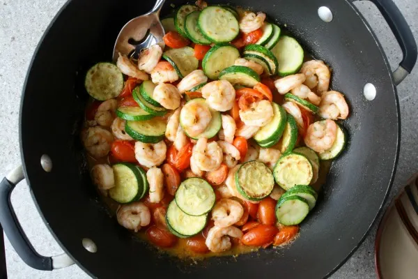 Sautéd Shrimp with Zucchini and Cherry Tomatoes 1