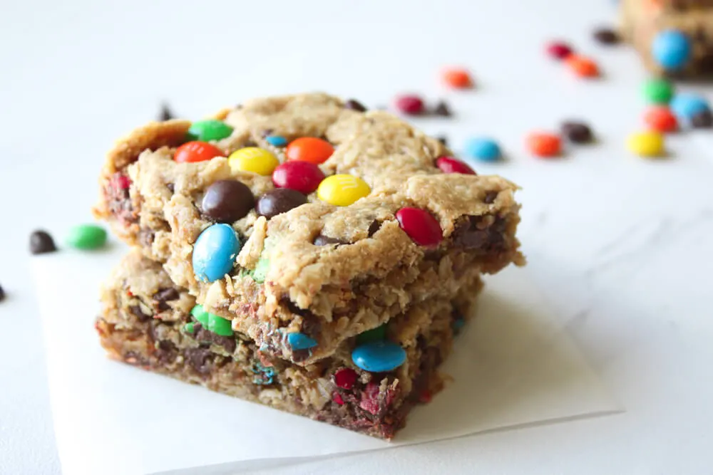 Flourless Monster Cookie Bars Recipe