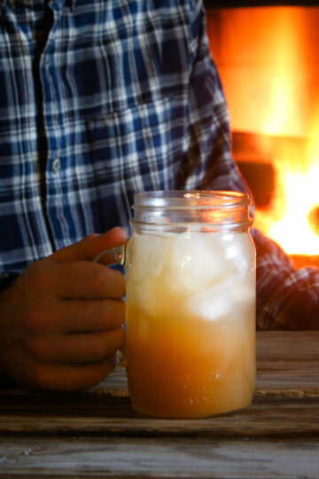 AppleJack Cider 24