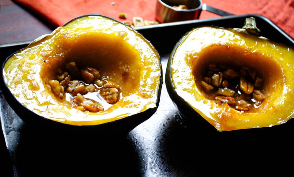 Baked Acorn Squash with pecans and cinnamon